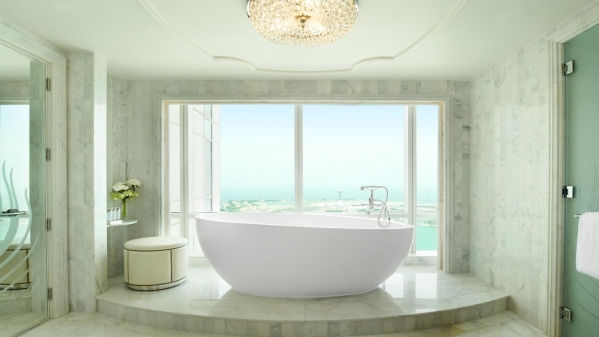 stregis bathroom